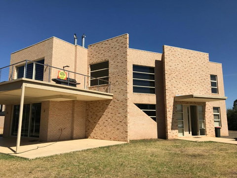 Bundalong Waterfront - Holiday Sunshine Coast 4