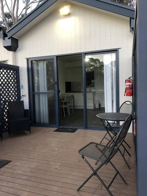 Coonawarra Cabins Unit B - Sunshine Coast Tourism 6