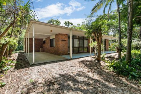 Shardlow - Sunshine Coast Tourism 1