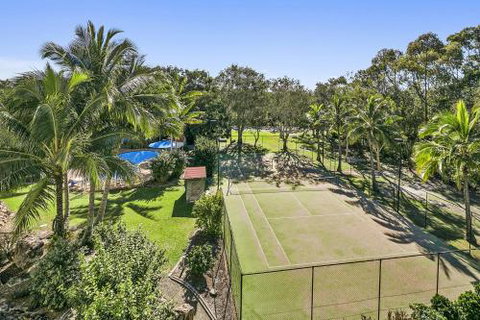 23 At The Islander - Sunshine Coast Tourism 1