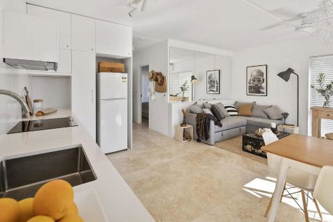 23 At The Islander - Sunshine Coast Tourism 2