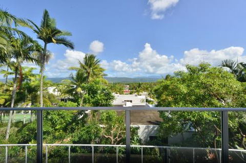 1 Murphy Street Port Douglas - Sunshine Coast Tourism 1