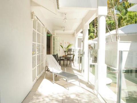 Port Douglas Paradise Beach Villa - Sunshine Coast Tourism 2