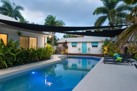 Paradise On Ruby Port Douglas - Sunshine Coast Tourism 6