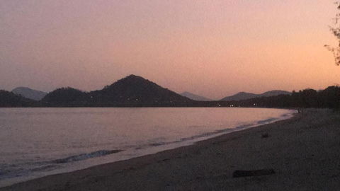 Palm Cove Beach Retreat - Holiday Sunshine Coast 4