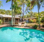 8 Satinwood Drive Rainbow Shores Architecturally Designed Pool Walk to Beach - Sunshine Coast Tourism