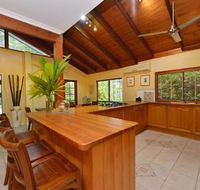 Coral Gardens Port Douglas - Sunshine Coast Tourism