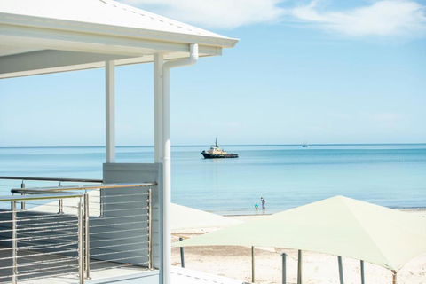Wallaroo Beachfront Tourist Park - Holiday Sunshine Coast 3