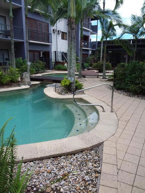 Jackies City Central Apartment - Holiday Sunshine Coast 1