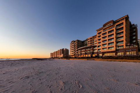 Apartments At 16 Holdfast - Holiday Sunshine Coast 6