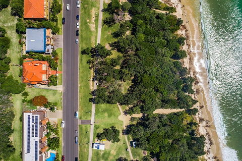 Your Luxury Escape Sabera - Sunshine Coast Tourism 3