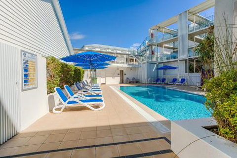 Unit 203 Plantation Rainbow Beach Plantation Resort Top Floor Aircon Free Wi Fi - Sunshine Coast Tourism 6