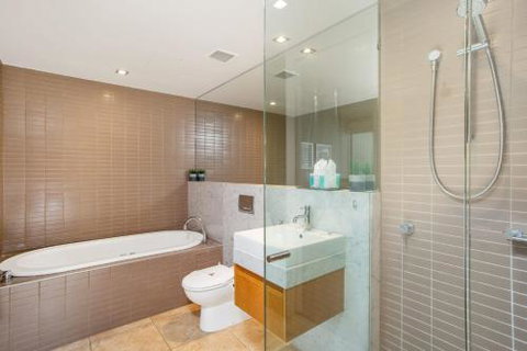 Unit 203 Plantation Rainbow Beach Plantation Resort Top Floor Aircon Free Wi Fi - Sunshine Coast Tourism 3