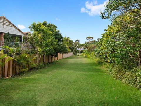 Ardem At Byron - Sunshine Coast Tourism 4