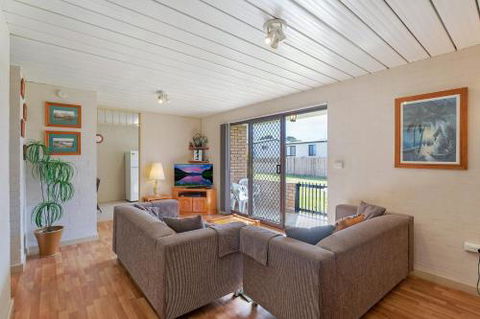 Apollo Unit 27 - Sunshine Coast Tourism 0