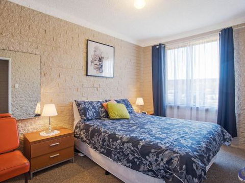 Apollo Unit 12 - Holiday Sunshine Coast 3