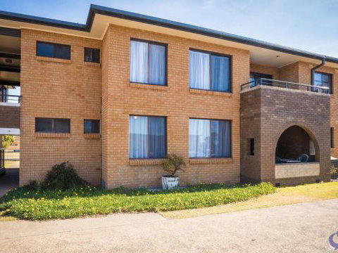 Apollo Unit 12 - Holiday Sunshine Coast 5