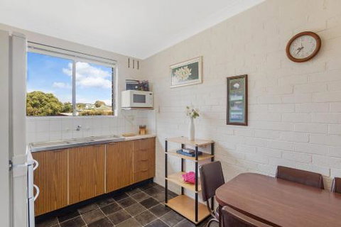 Apollo Unit 14 - Sunshine Coast Tourism 6