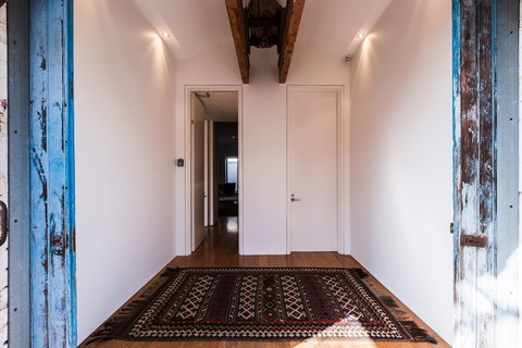 The Architects Warehouse Apartment On Mouat Fremantle - Holiday Sunshine Coast 2