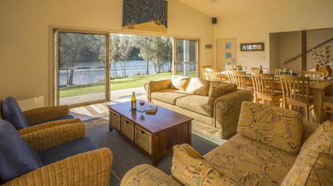 Atlantis On Lake Conjola Sandra St. 1 Lake Conjola - Holiday Sunshine Coast 3