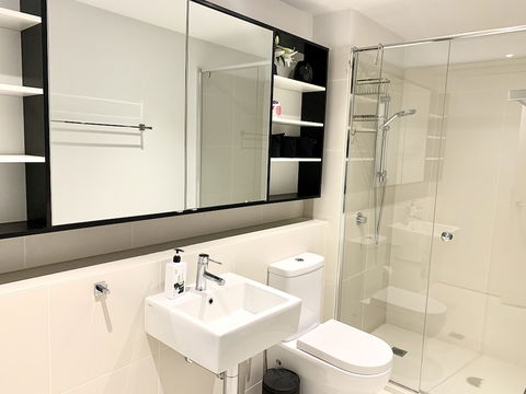 ReadySet Apartments On Little Collins - Holiday Sunshine Coast 1