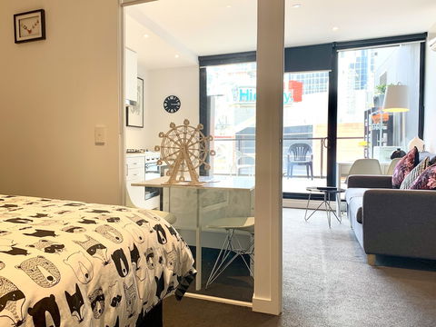 ReadySet Apartments On Little Collins - Holiday Sunshine Coast 2