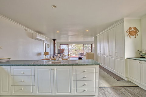 Ocean Crest Bay Of Fires - Sunshine Coast Tourism 0