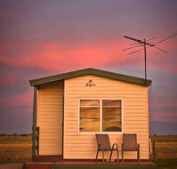 Lang Lang Caravan Park - Holiday Sunshine Coast