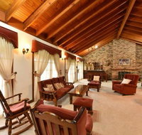 Wine Country Homestead Estate - Sunshine Coast Tourism