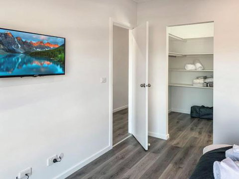 Brand New Home 10 Mins To Beach Torquay Geelong Deakin Hospitals - Holiday Sunshine Coast 5