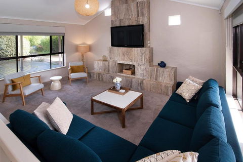 GIFFORD HOUSE - Holiday Sunshine Coast 2