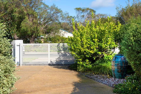 GIFFORD HOUSE - Holiday Sunshine Coast 5