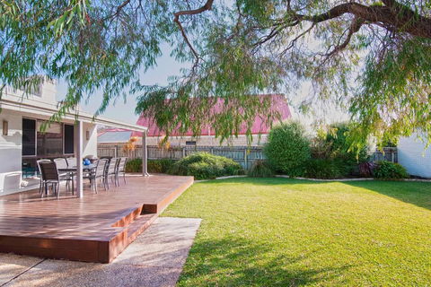 GIFFORD HOUSE - Holiday Sunshine Coast 4