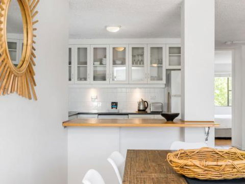 EAST COAST ESCAPES Byron Beachfront - Holiday Sunshine Coast 1