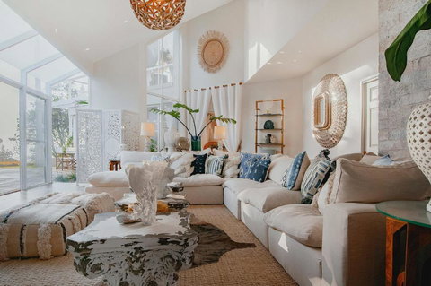 Barellen Beach House - Sunshine Coast Tourism 2