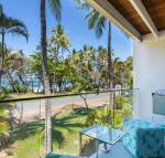 Absolute Beachfront - Sunshine Coast Tourism