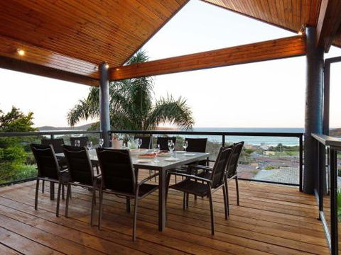 Venabu On Garuwa 20 Garuwa Street Spectacular House With Fabulous Views - Sunshine Coast Tourism 4