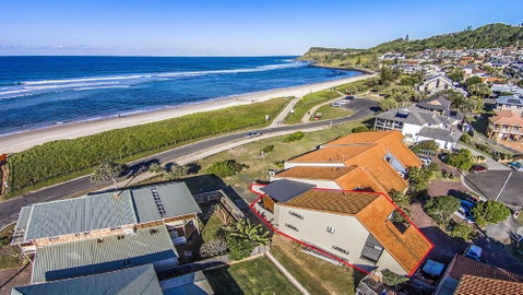 Sunrise Reef - Sunshine Coast Tourism 2