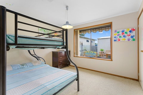 CAPEL A Great Family Getaway - Sunshine Coast Tourism 6