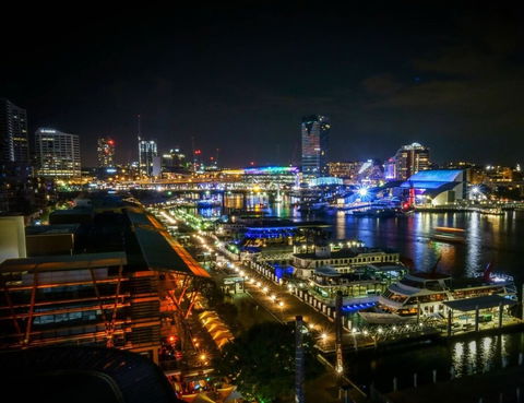 Amazing Waterview Terrace At The Rocks Sydney CBD - Holiday Sunshine Coast 5