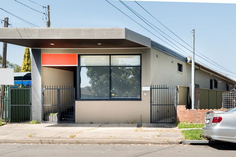Studio 64 Oyster Bay Modern 3 Bedroom - Sunshine Coast Tourism 0