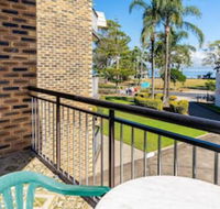 Great location close to waterfront Shops Restaurants  Cafes. - Sunshine Coast Tourism