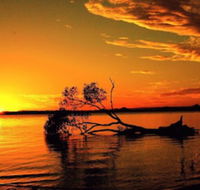 WaterviewsPool Wifi its all here  Welsby Pde Bongaree - Sunshine Coast Tourism