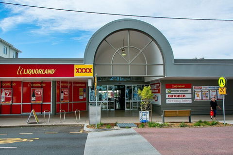 Magical Holiday Home Welsby Pde Bongaree - Sunshine Coast Tourism 1
