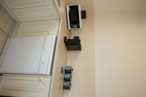 Surf Beach On Eric - Holiday Sunshine Coast 4