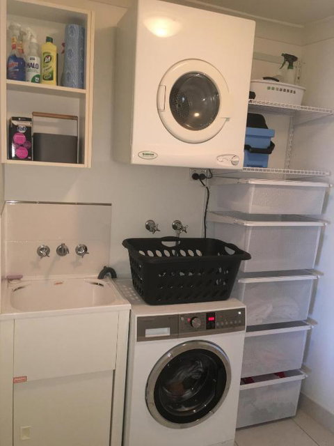 No1 The Strand - Holiday Sunshine Coast 3