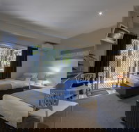 Beach House Bed  Breakfast - Sunshine Coast Tourism