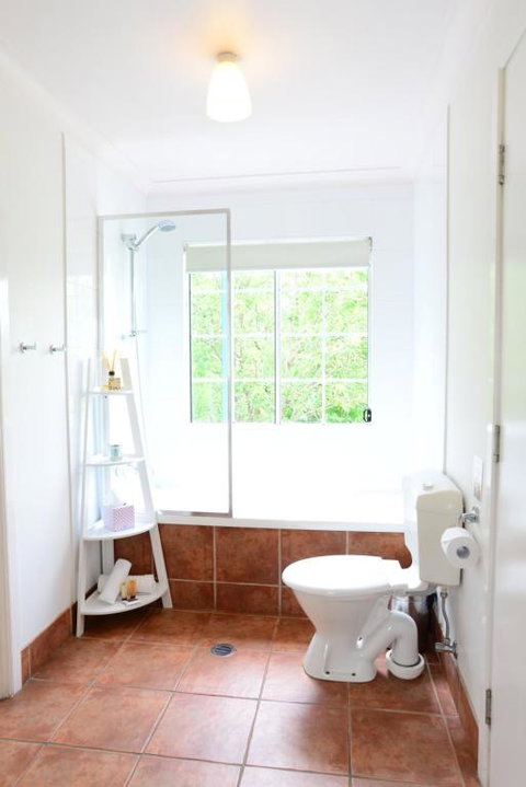 Briar Rose Cottages - Sunshine Coast Tourism 4