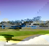 Riverside Oaks Golf Resort - Holiday Sunshine Coast