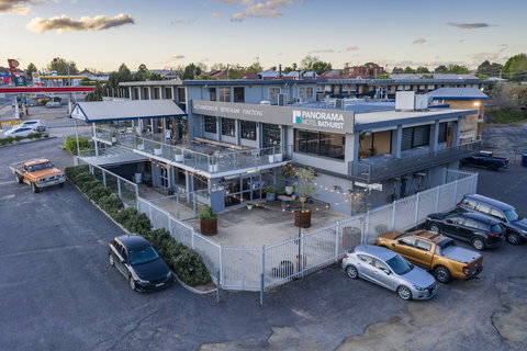 Panorama Bathurst - Sunshine Coast Tourism 0